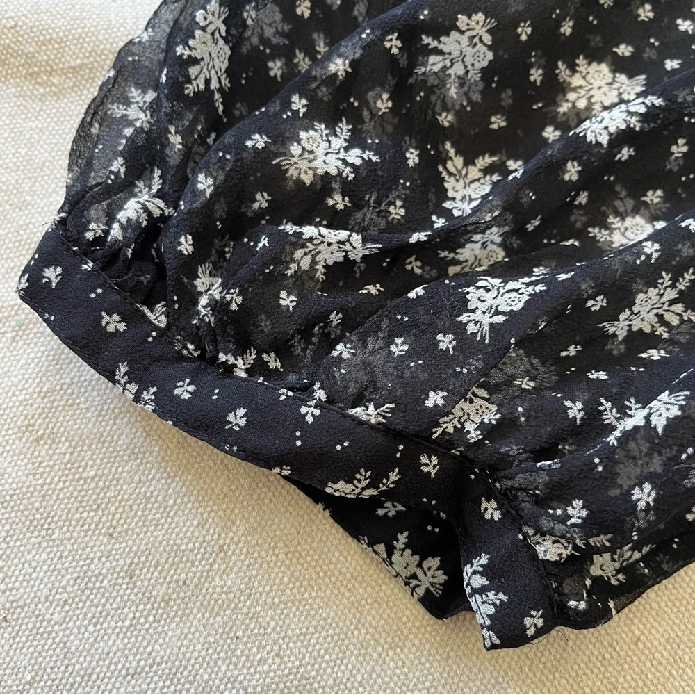 Planet Women’s 3/4 Sleeve Sheer Flowered Silk Blouse Size 12 View 6